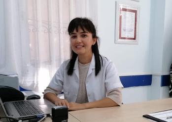 YASEMİN KANGA